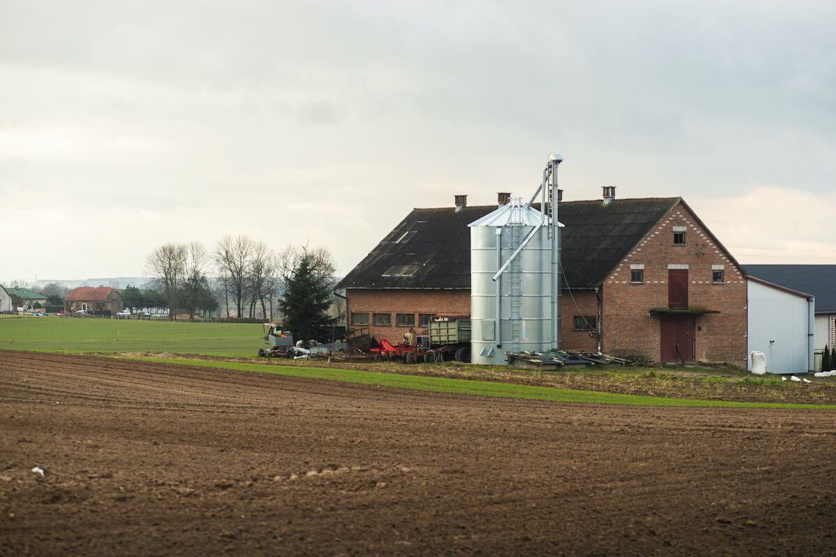 Podział majątku w którego skład wchodzi gospodarstwo rolne które mąż otrzymał od rodziców