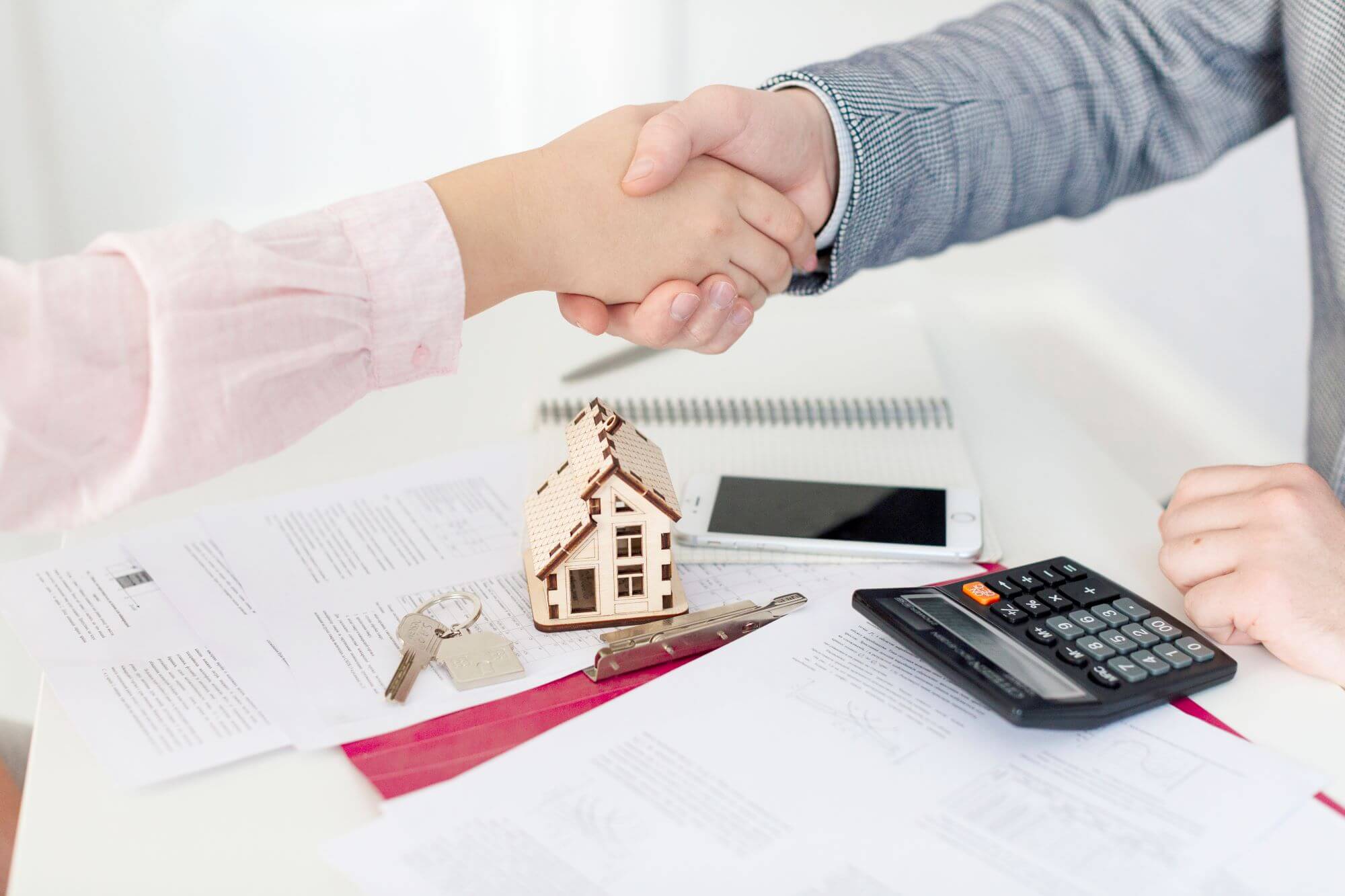 Spłata przez męża wspólnego kredytu na mieszkanie a podział majątku