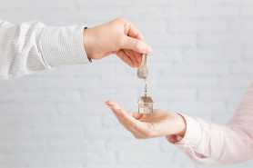 Rozdzielność majątkowa a zbycie prawa do mieszkania na rzecz żony